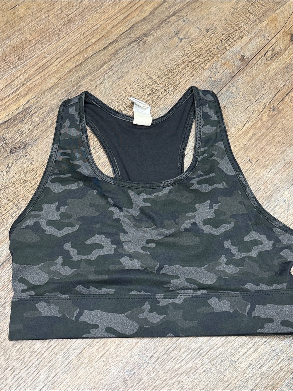 Women’s Fabletics Camo Racerback padded Sports Bra Black/Green camo size medium